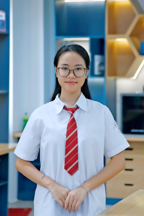 Chân dung Phạm Hà Giang